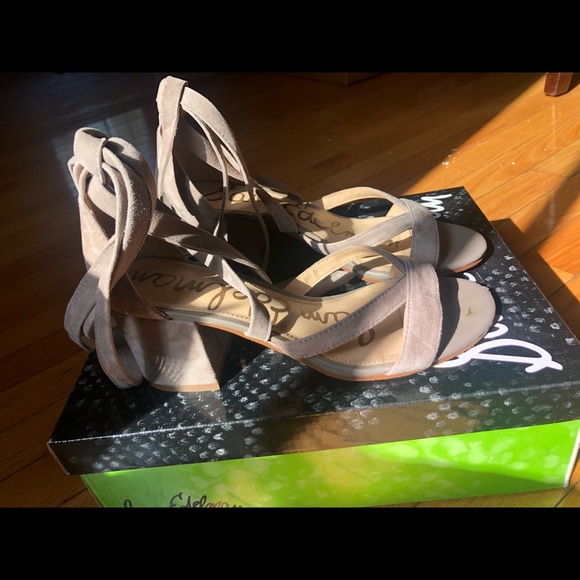 Sam Edelman Sheri strapping heel. - Picture 4 of 7